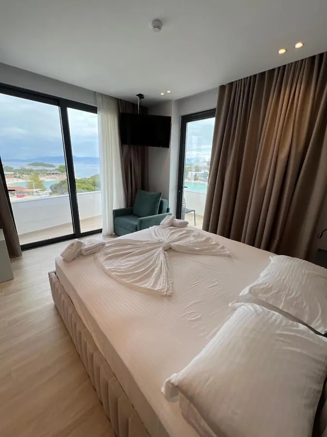 Hotel Onix Ksamil 4*,  Albania