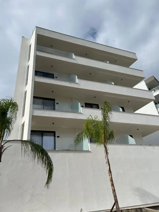 Xino Hotel Ksamil