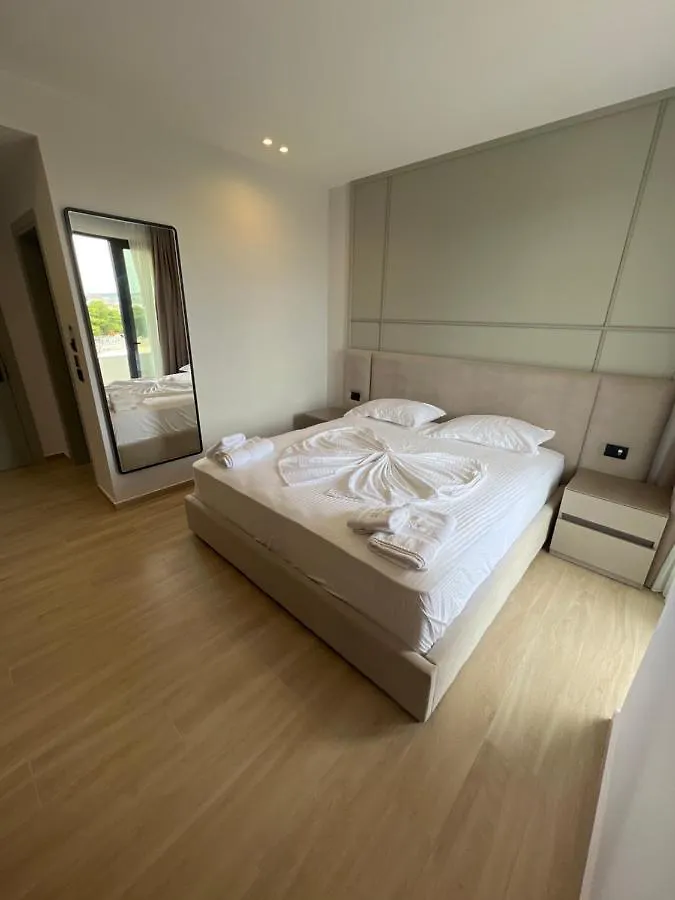 Xino Hotel Ksamil